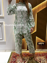 Load image into Gallery viewer, Chikankari Mul Cotton Co-ord Set
