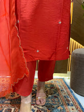 Load image into Gallery viewer, Orange Hand Zardozi Suit