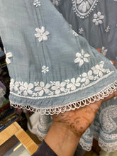 Load image into Gallery viewer, Muslin Short Kurti