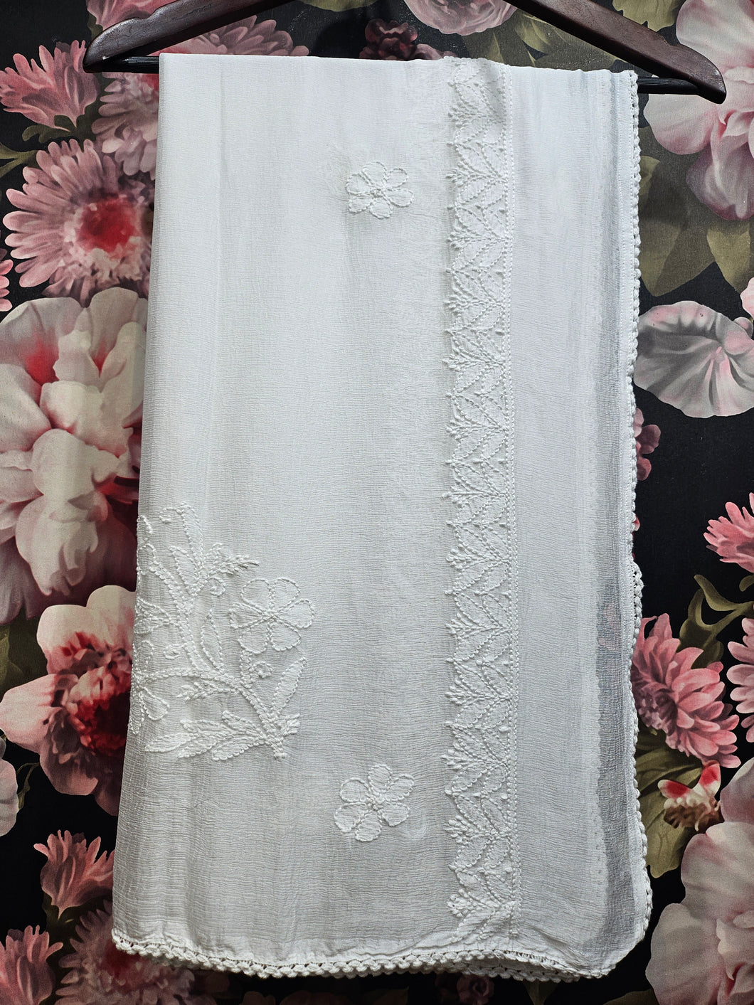 White Dupatta