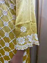 Load image into Gallery viewer, Chikankari Plazzo Set yellow ombré
