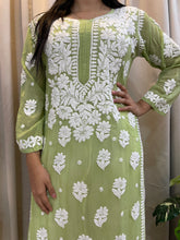 Load image into Gallery viewer, Chikankari 3d viscose kurta green
