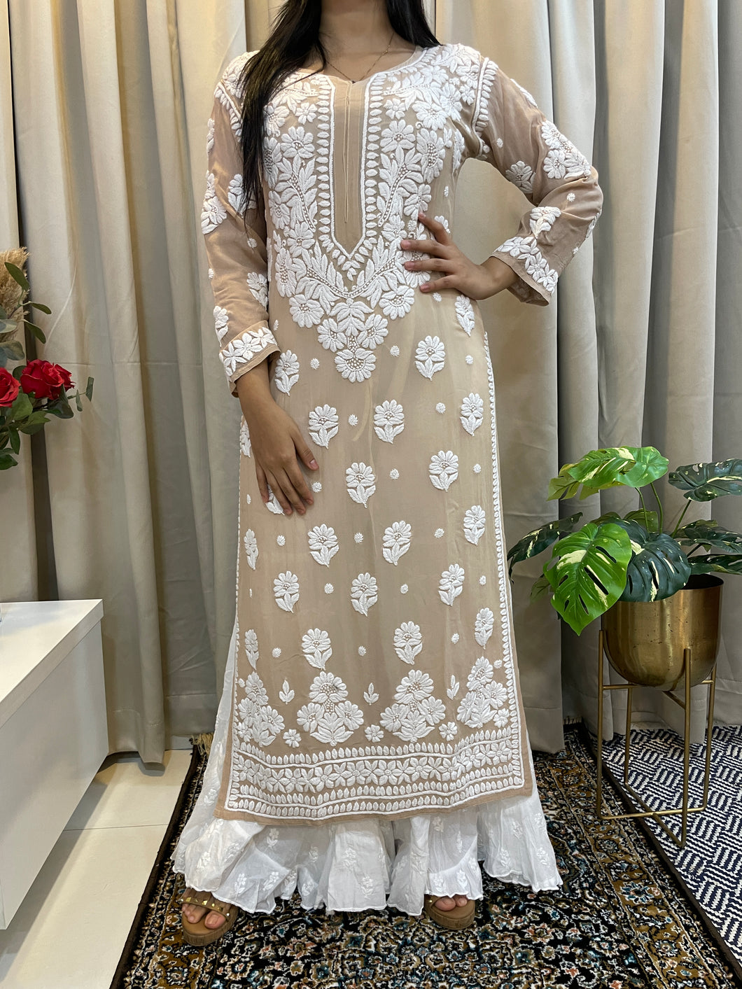 Chikankari 3d viscose kurta nude