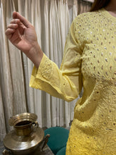 Load image into Gallery viewer, Chikankari Viscose Mukaish Set
